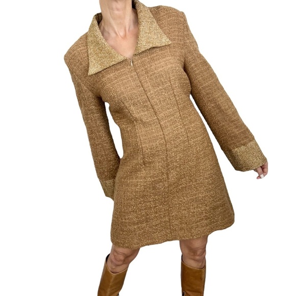 Vintage Dresses & Skirts - Vintage 60s Mod tan camel boucle tweed long sleeve front zip mini dress S
